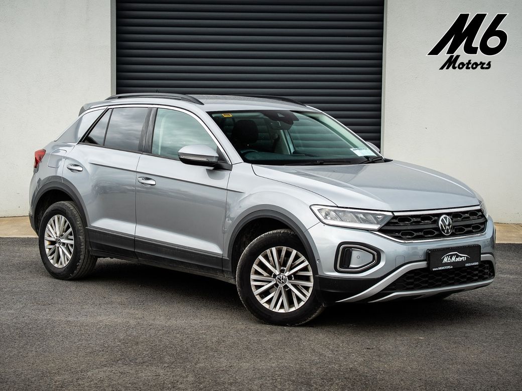 Image for 2023 Volkswagen T-Roc Life 1.0 TSI M6F 110HP 5DR