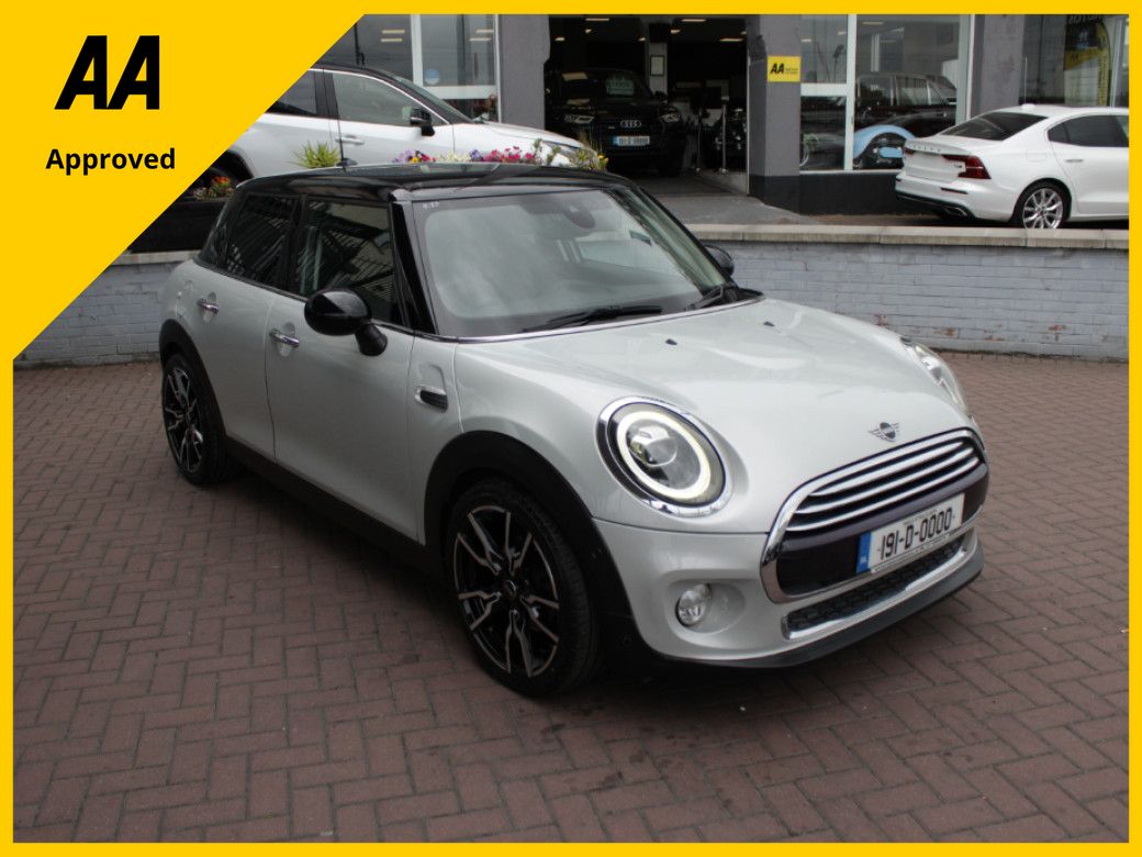 Image for 2019 Mini Cooper 1.5D 5DR HATCHBACK AUTOMATIC // WITH ONLY 100, 000 KM'S // BUY WITH CONFIDENCE AA AND SIMI APPROVED DEALER 2026 // FINANCE ARRANGED // ALL TRADE INS WELCOME //