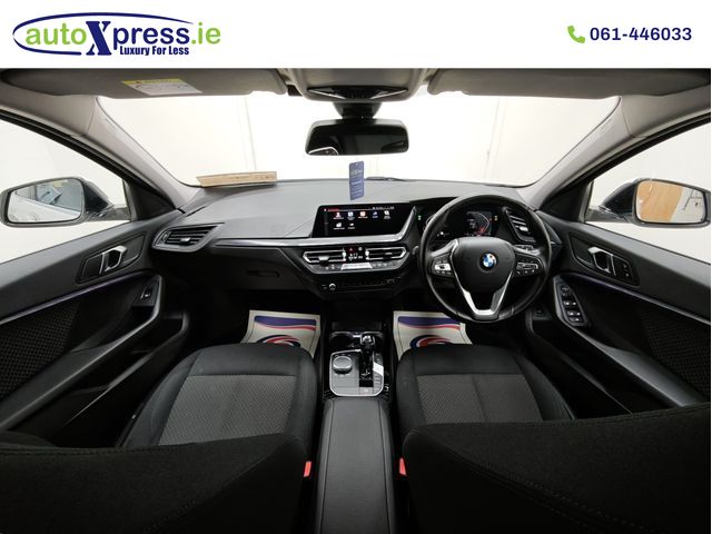 Image for 2021 BMW 1 Series 118 D Automatic, Reversing camera