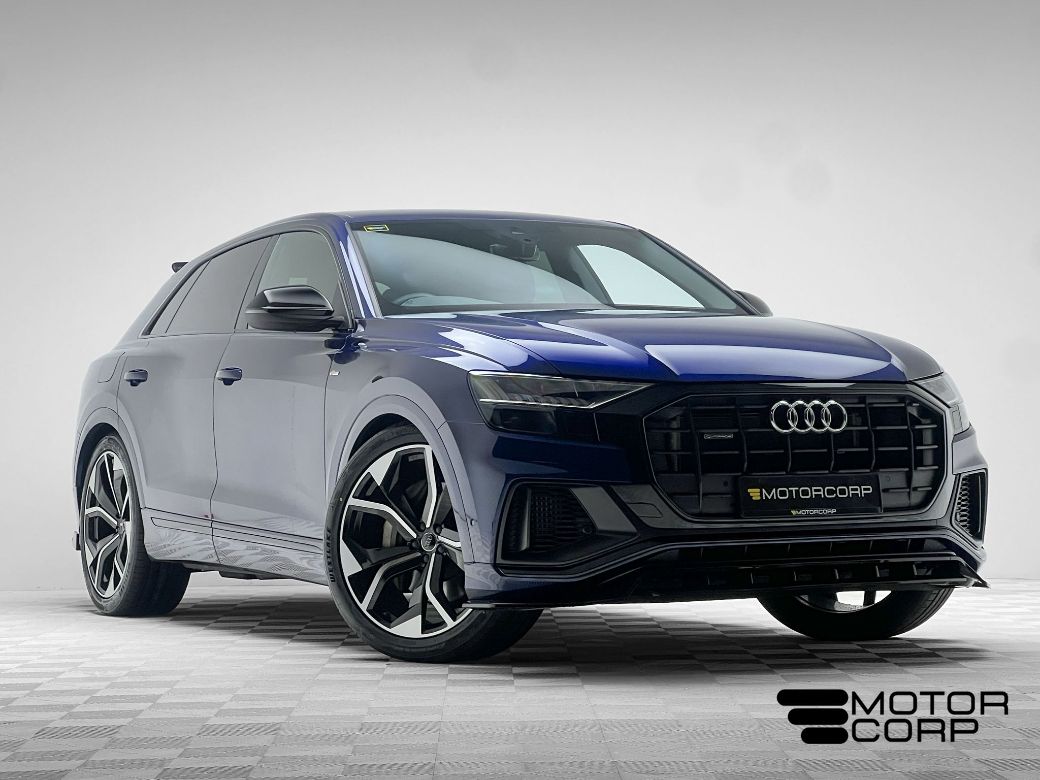 Image for 2023 Audi Q8 55 TFSI E S LINE BLACK ED 381HP QUATTRO