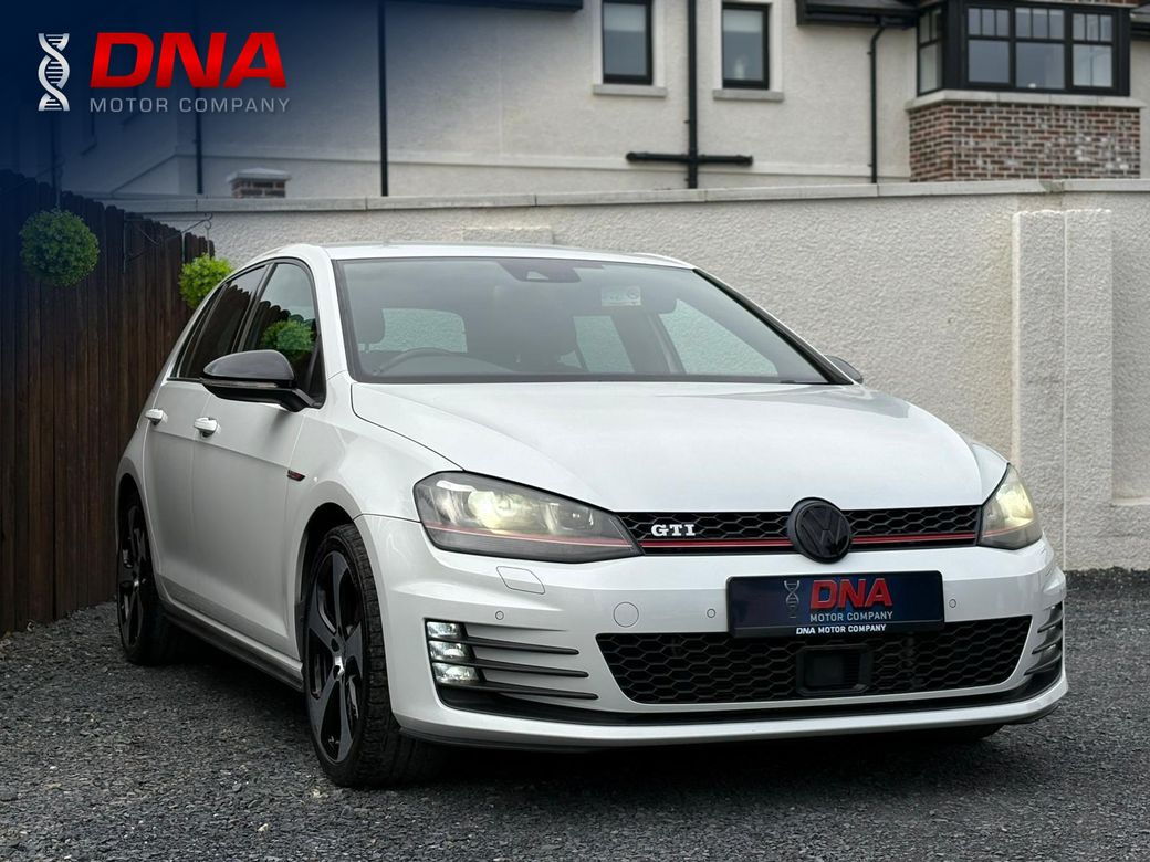 Image for 2015 Volkswagen Golf GTI - LOW KM