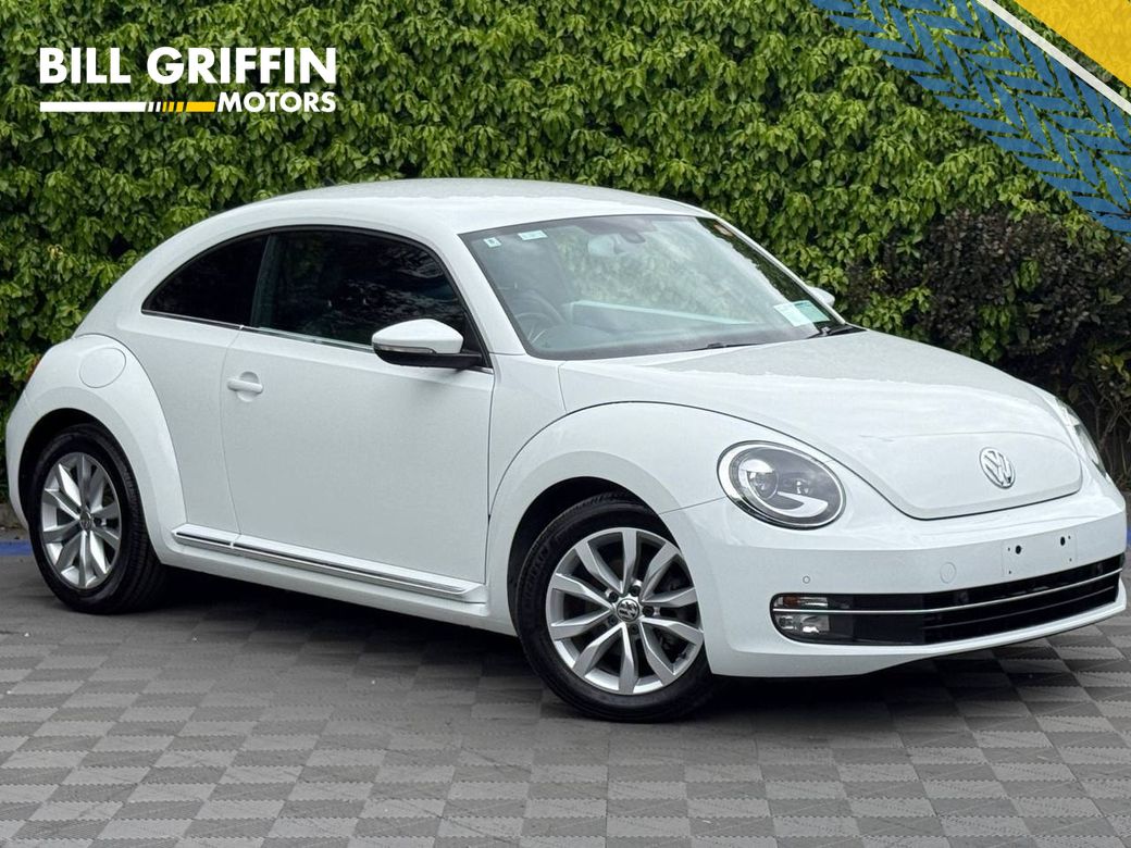 Image for 2014 Volkswagen Beetle 1.4 DESIGN PACK TSI AUTO // FULL SERVICE HISTORY // 17" ALLOYS // LEATHER HEATED SEATS // REVERSE CAMERA