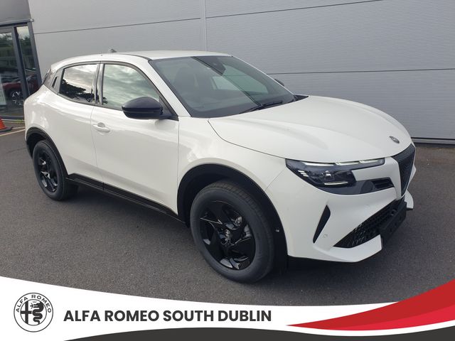 Image for 2026 Alfa Romeo Junior "Ibrida" Hybrid Model with Tech Pack and Premium Pack