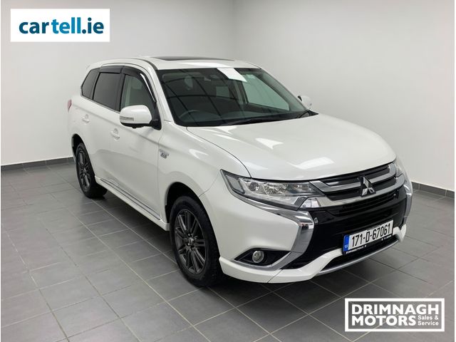 Image for 2017 Mitsubishi Outlander Hybrid GH3H presented in pristine condition 
