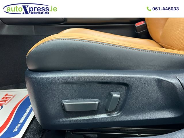 Image for 2021 Lexus IS 300h Panoramic Sunroof VERSION L 