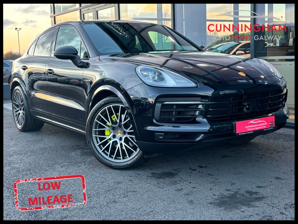 Image for 2022 Porsche Cayenne Coupe 3.0 V6 e-hybrid 