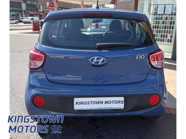 Image for 2017 Hyundai i10 Deluxe 4DR