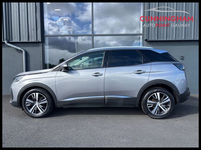 Image for 2021 Peugeot 3008 Allure 1.2i Automatic 130BHP