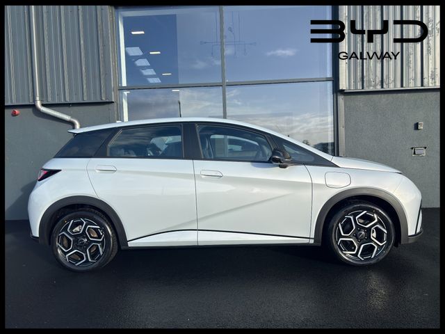 Image for 2026 BYD Dolphin Comfort 60.5kWh 