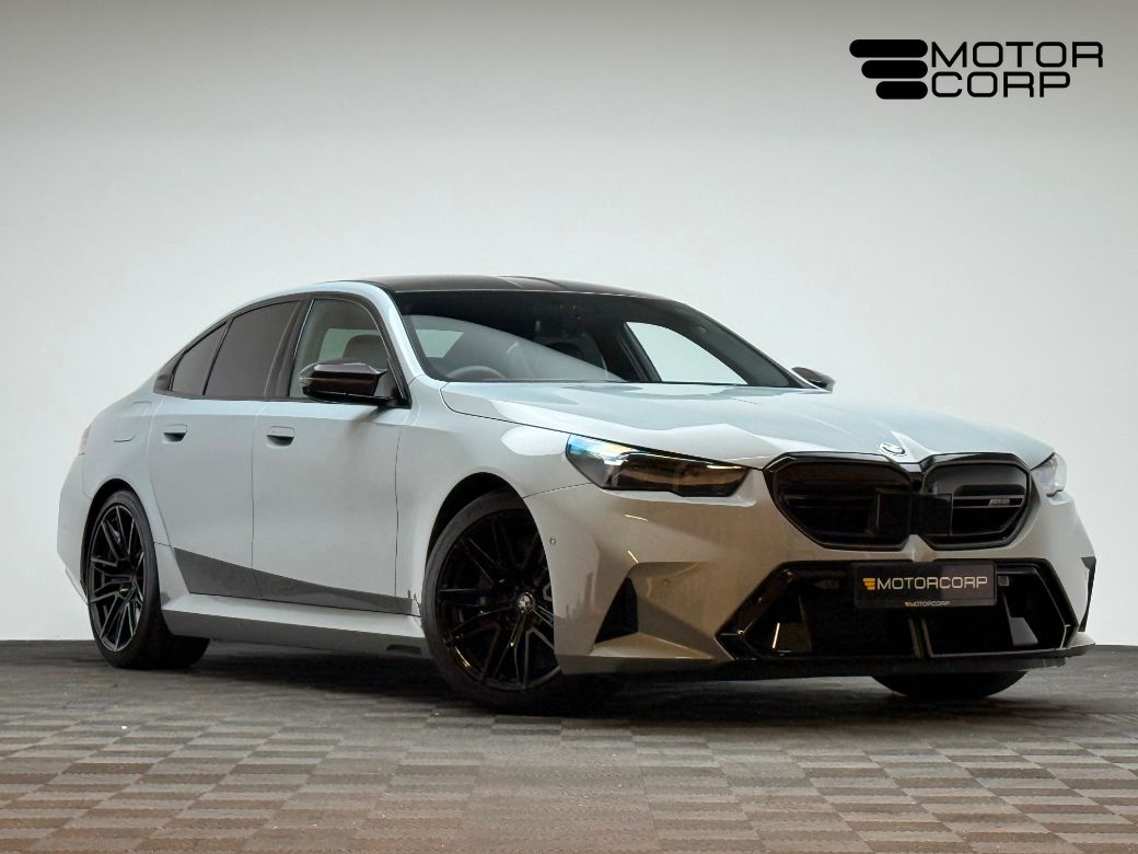 Image for 2026 BMW M5 M5 4.4 PHEV 727HP