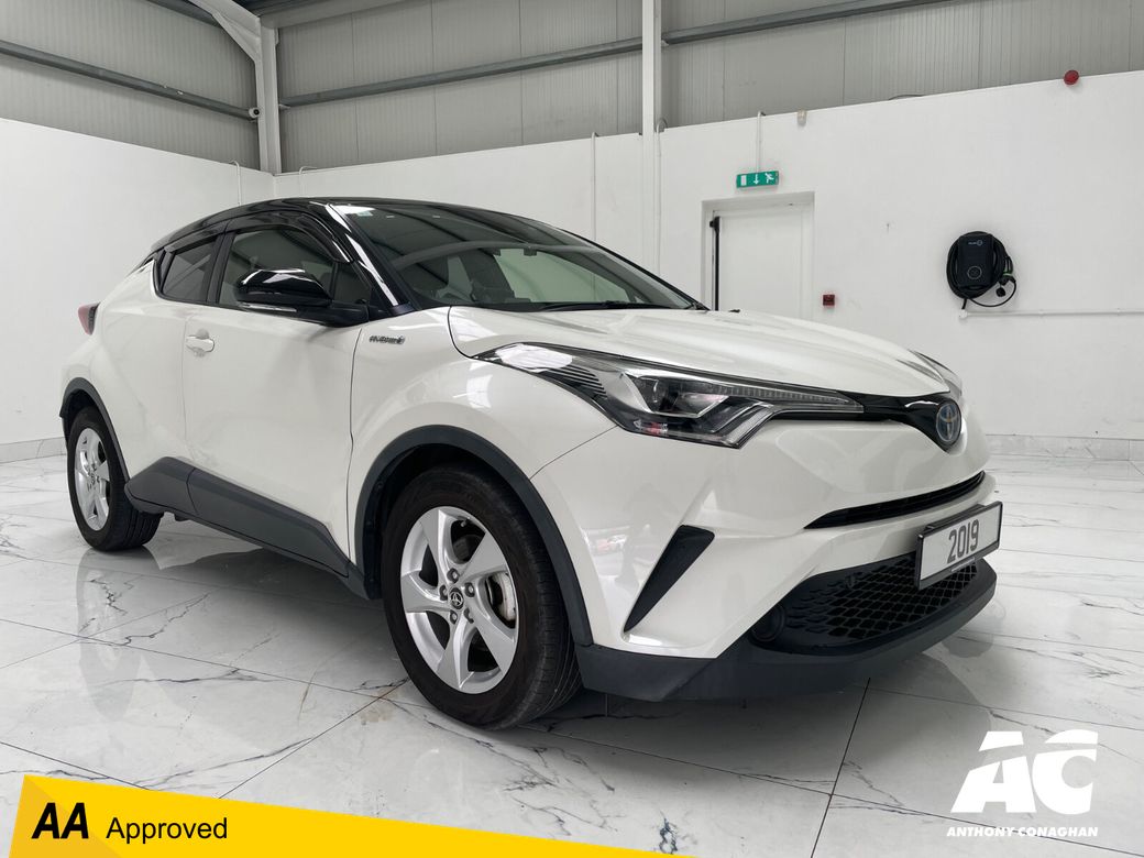 Image for 2019 Toyota C-HR 1.8 HYBRID SOL