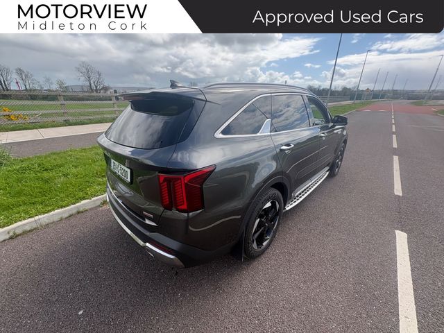 Image for 2025 Kia Sorento DSL PE 7Seater Automatic, Privacy Glass, Apple Car play, Mint condition, Sidesteps, Reversing Camera, Parking Sensors, Low mileage, Sunroof, Smart Cruise Control, Lane departure warning, 