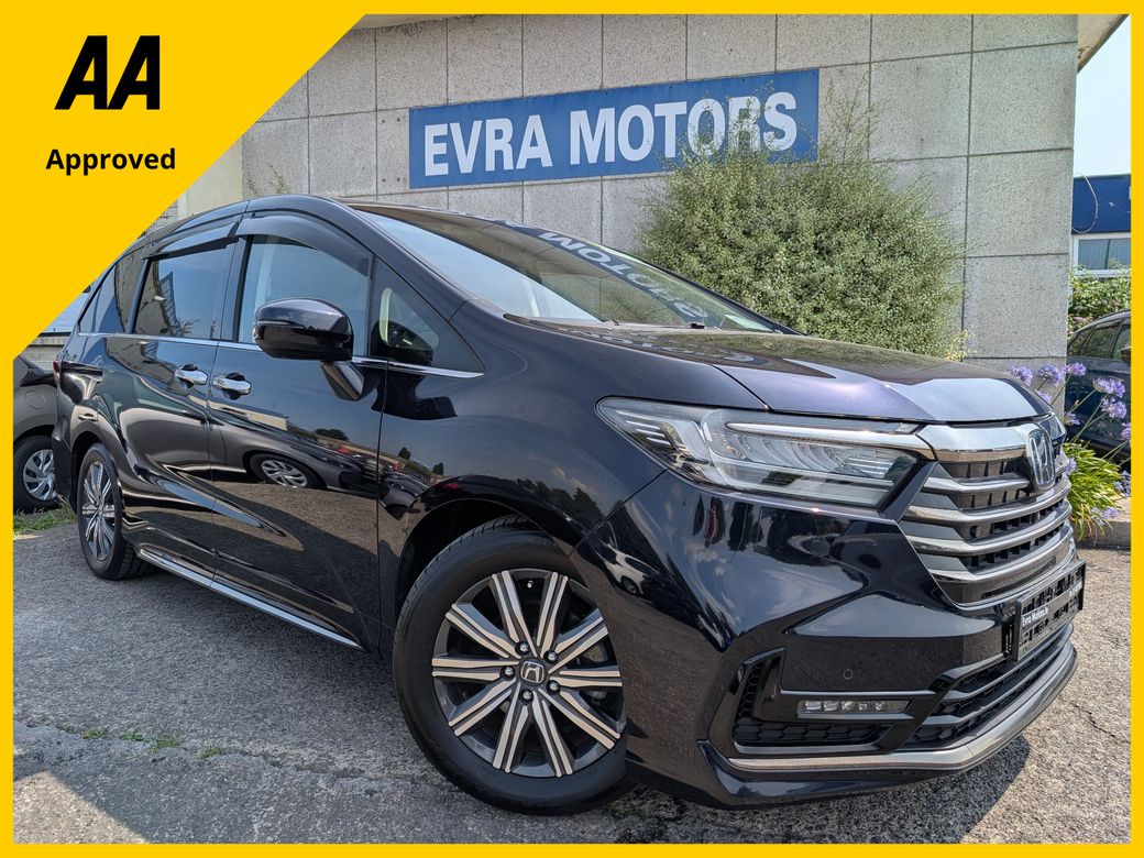 Image for 2021 Honda Odyssey ABOLSUTE 7 SEATER AUTOMATIC HYBRID 2.0 PETROL //LOW MILES//HALF LEATHER SEATS//REVERSE CAMERA//POWER SLIDING REAR DOORS//KEYLESS ENTRY//ADAPTIVE CRUISE CONTORL//
