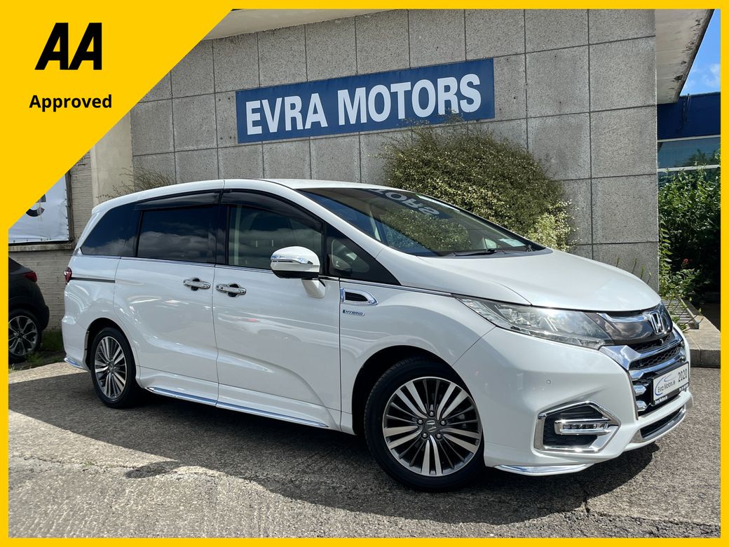 Image for 2020 Honda Odyssey ABSOLUTE 7 SEATER AUTOMATIC 2.0 PETROL HYBRID //HIGH SPEC//LOW MILES//HALF LEATHER ELECTRIC HEATED SEATS//REVERSE CAMERA//KEYLESS ENTRY//ADAPTIVE CRUISE CONTROL//