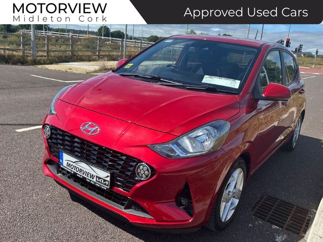 Image for 2022 Hyundai i10 *AUTOMATIC* delux model one previous owner showroom condition , Metallic Red 