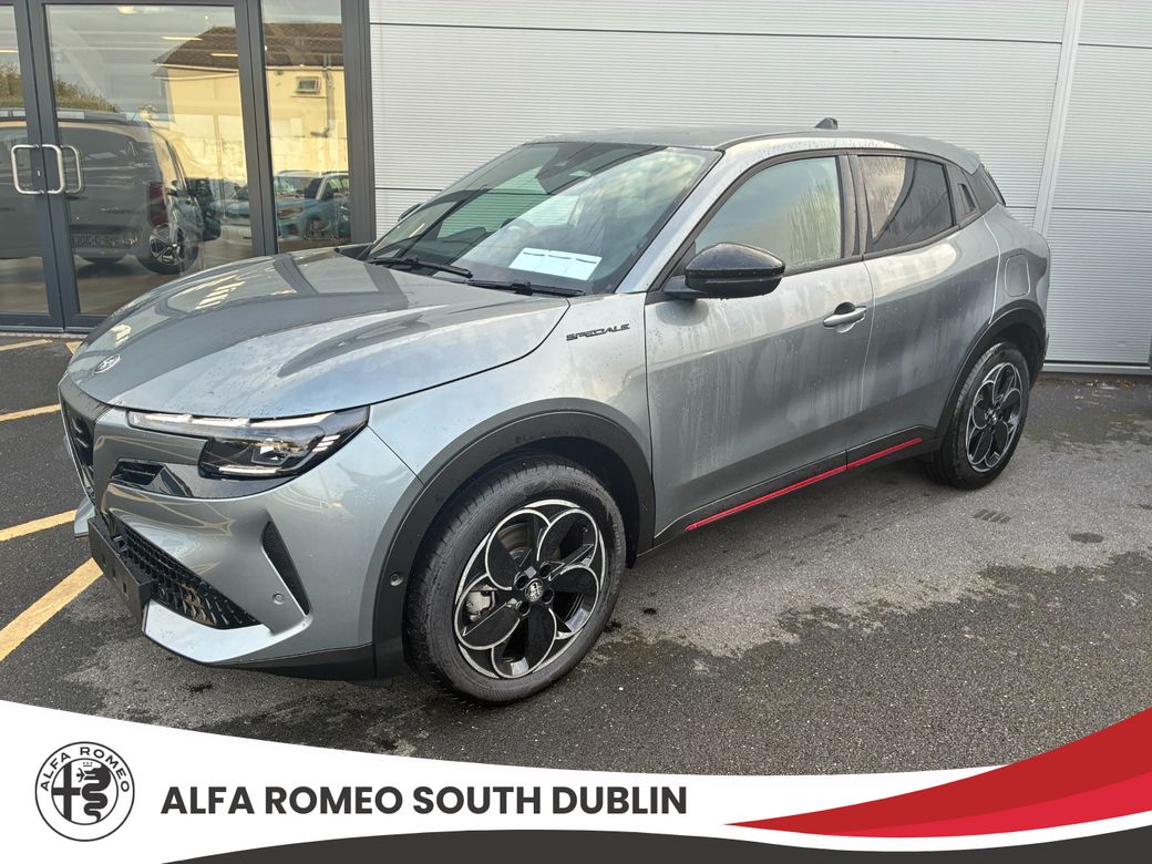 Image for 2026 Alfa Romeo Junior "ELETTRICA SPECIALE" Electric EV, 54kW, 156bhp