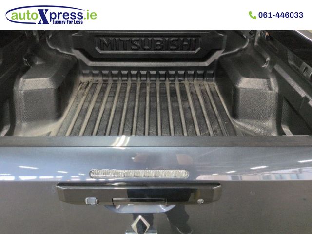 Image for 2024 Mitsubishi Triton 4WD GSR, ULTRA LOW Mileage, 360 camera