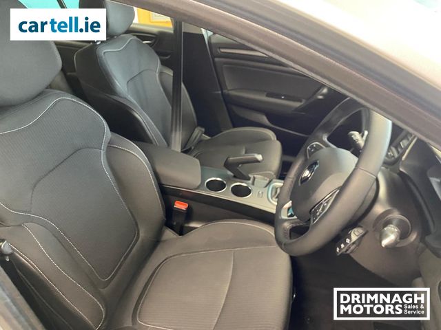 Image for 2021 Renault Megane Play TCE 120 6dfull 4DR