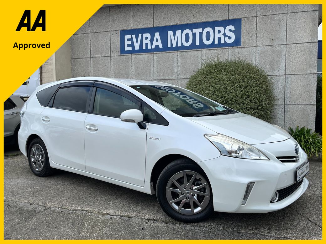 Image for 2014 Toyota Prius Alpha 7 SEATER AUTOMATIC 1.8 PETROL HYBRID //REVERSE CAMERA// 