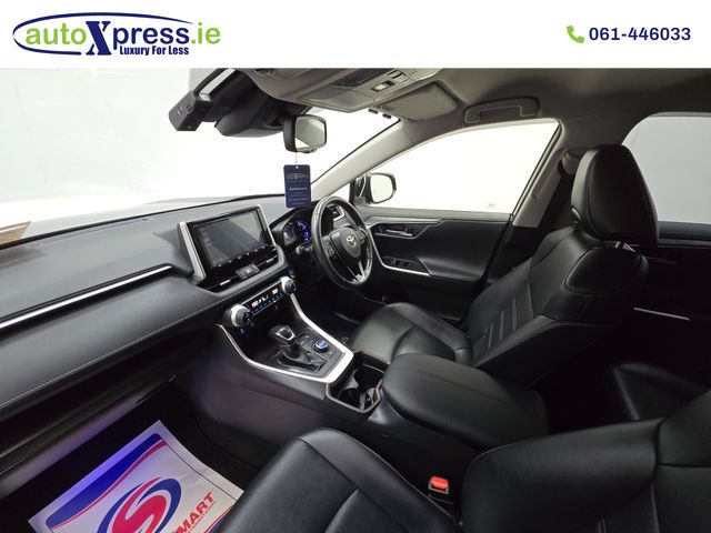Image for 2020 Toyota Rav4 Leather Pack 2.5 4WD Hybrid Automatic, Reversing camera