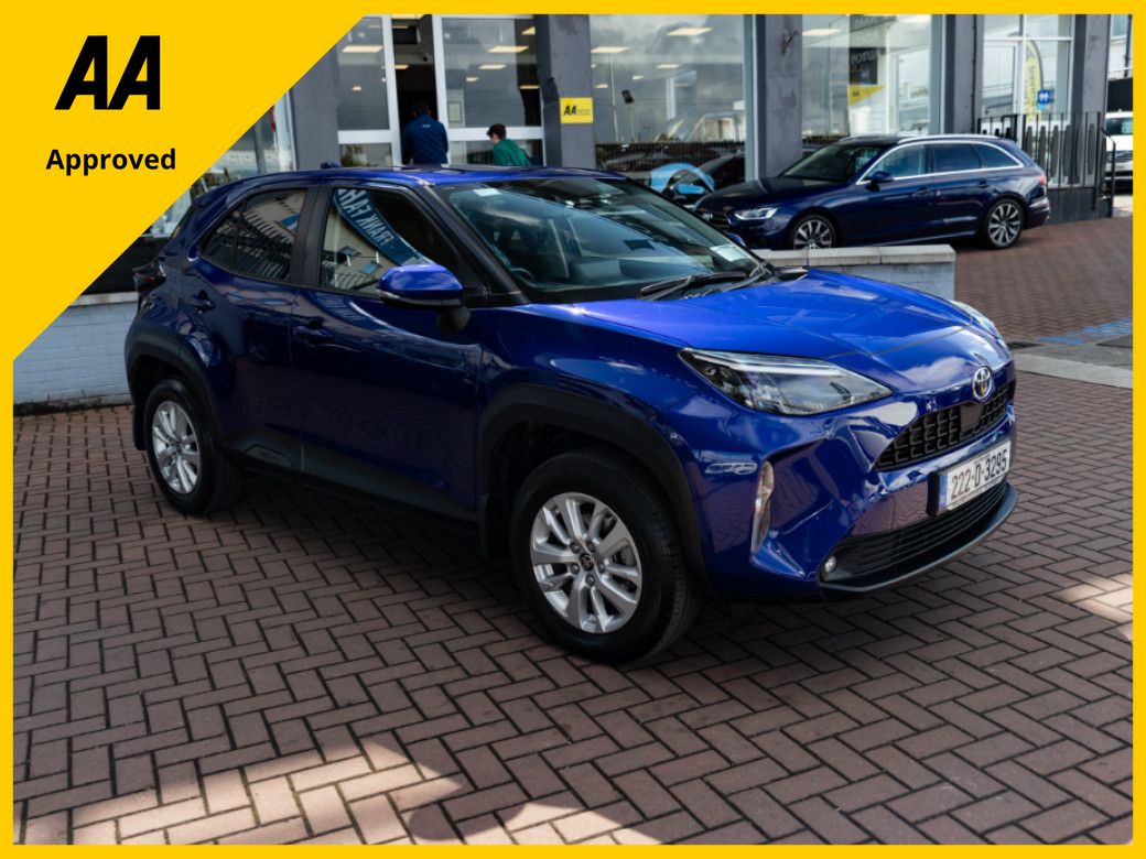 Image for 2022 Toyota Yaris CROSS LUNA 5DR ESTATE AUTOMATIC // STUNNING CAR // IRISH OWNER WITH ONLY 31, 000KMS // WELL WORTH VIEWING // BUY WITH CONFIDENCE AA AND SIMI APPROVED DEALER 2025 // FINANCE ARRANGED //