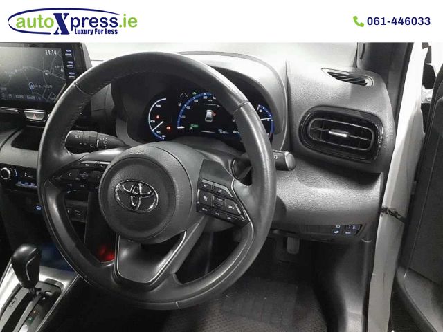 Image for 2024 Toyota Yaris Cross HYBRID Z
