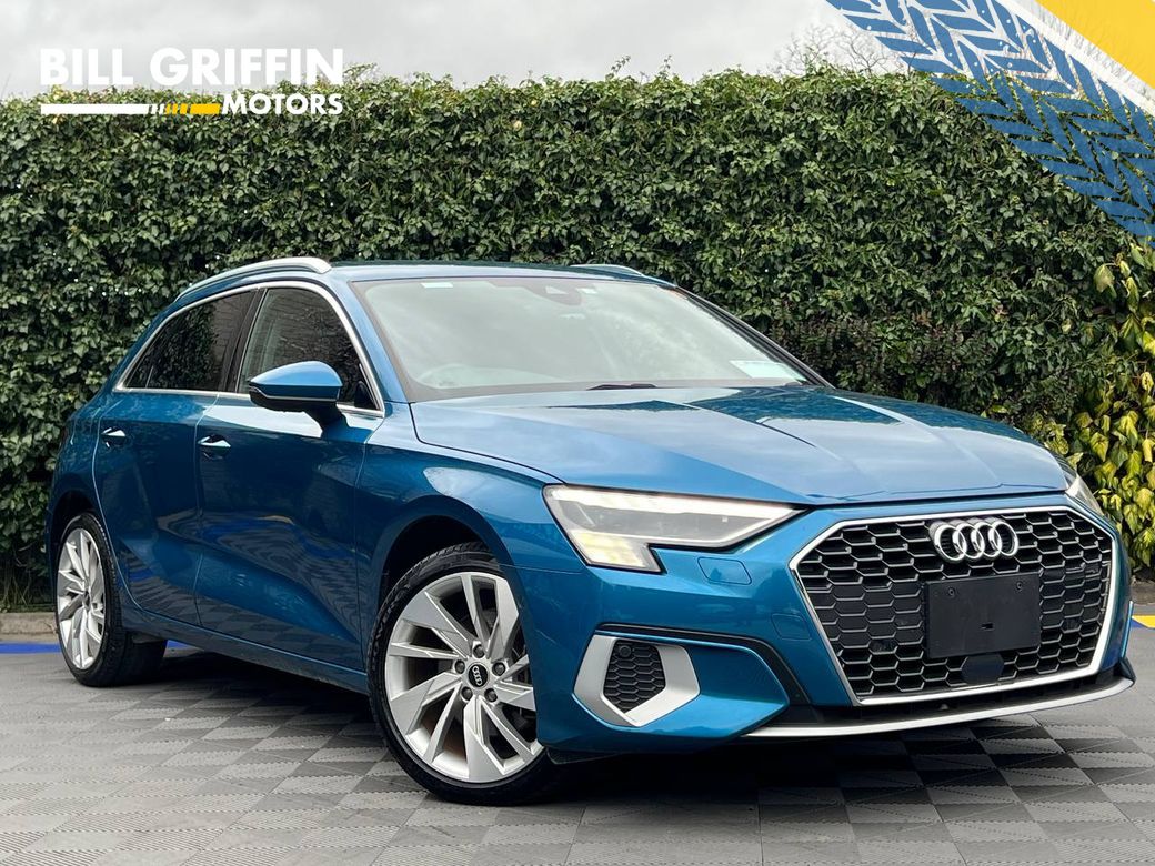 Image for 2021 Audi A3 ADVANCE 1.0 TFSI // APPLE CARPLAY/ANDROID AUTO // 18" DIAMOND CUT ALLOYS // POWERED & HEATED SEATS