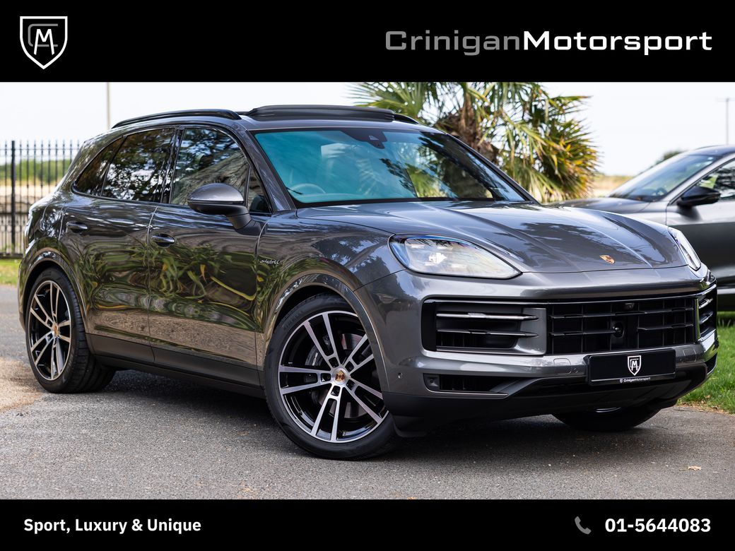 Image for 2025 Porsche Cayenne V6 E-Hybrid 