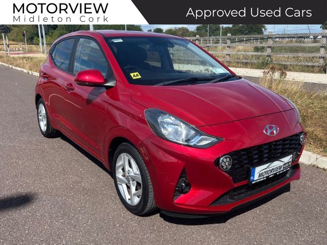 Image for 2022 Hyundai i10 *AUTOMATIC* delux model one previous owner showroom condition , Metallic Red 