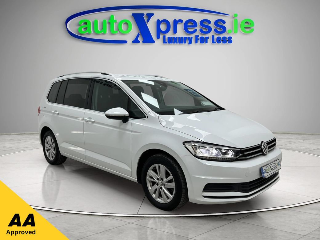 Image for 2020 Volkswagen Touran 7 Seater 1.4 TSI Automatic, Reversing camera