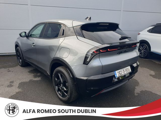 Image for 2026 Alfa Romeo Junior 262D Ibrida "Premium + Tech" 1.2 Mild-Hybrid Automatic