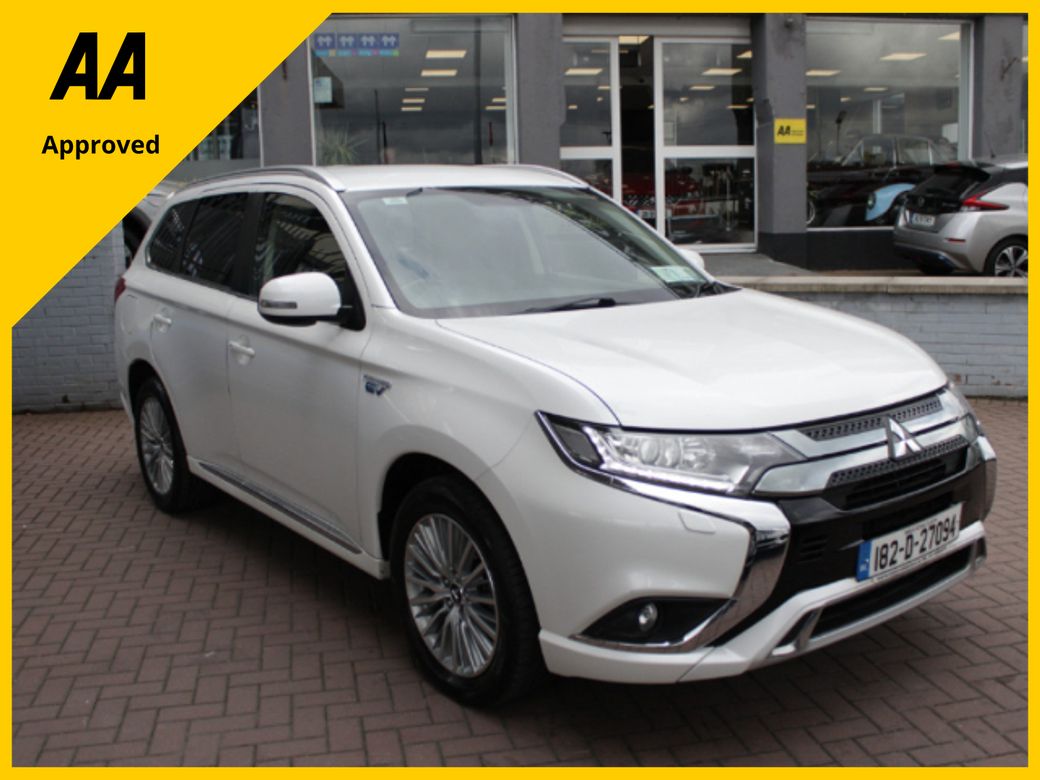 Image for 2018 Mitsubishi Outlander 2.4 JURO PHEV 221BHP 4WD 5DR HYBRID PETROL-PLUGIN