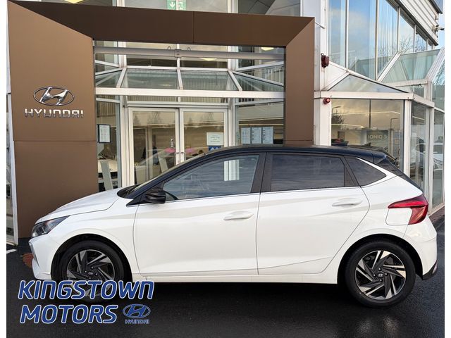 Image for 2022 Hyundai i20 Deluxe 2 Tone