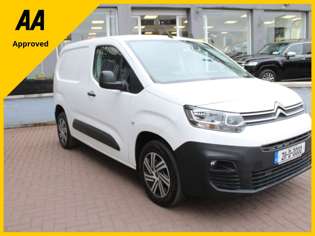 Image for 2021 Citroen Berlingo 1000 ENTREPRISE BLUEHDI 5DR VAN // 1 COMPANY OWNER FROM NEW // PRICE INCLUDES VAT // VAT RECEIPT AVAILABLE // BUY WITH CONFIDENCE AA AND SIMI APPROVED DEALER 2025 // FINACE ARRANGED // TRADE INS WEL