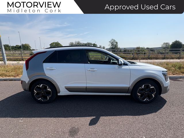 Image for 2023 Kia e-Niro EV 64KW K4 Trim Excellent Condition! **warranty till 2030** **mint condition** Lane Departure Warning, Reversing Camera, 