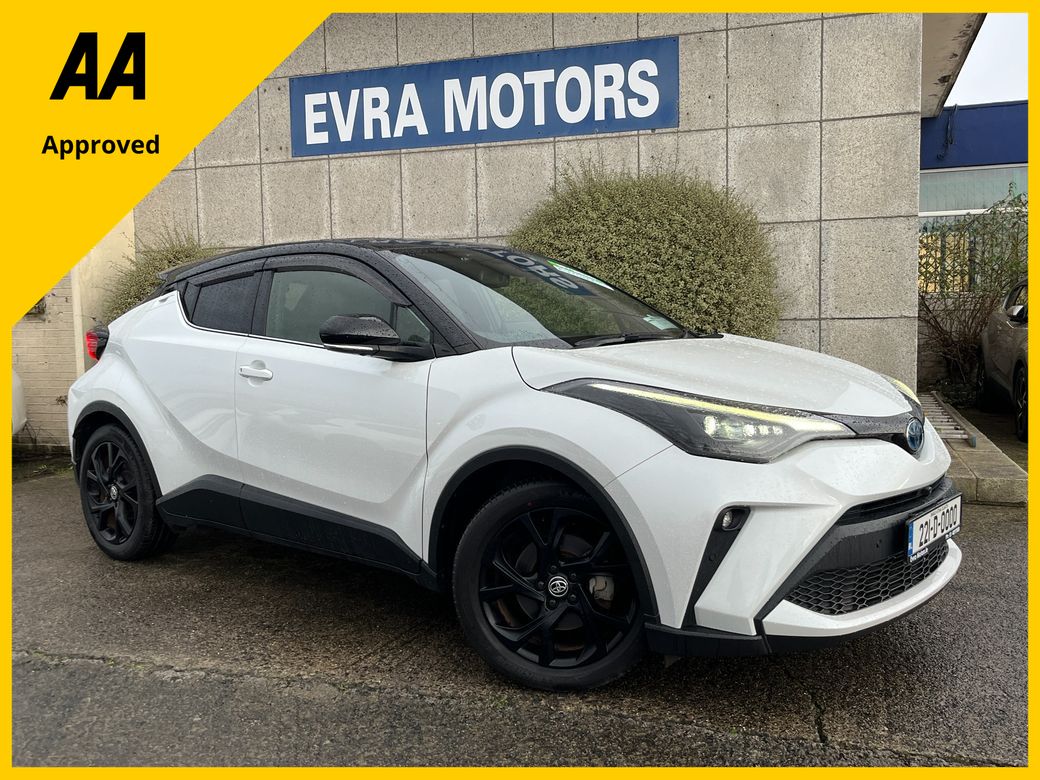 Image for 2022 Toyota C-HR SOL NERO HYBRID AUTOMATIC 1.8 PETROL //HIGH SPEC//HALF LEATHER HEATED SEATS//KEYLESS ENTRY//360 PARKING CAMERAS//