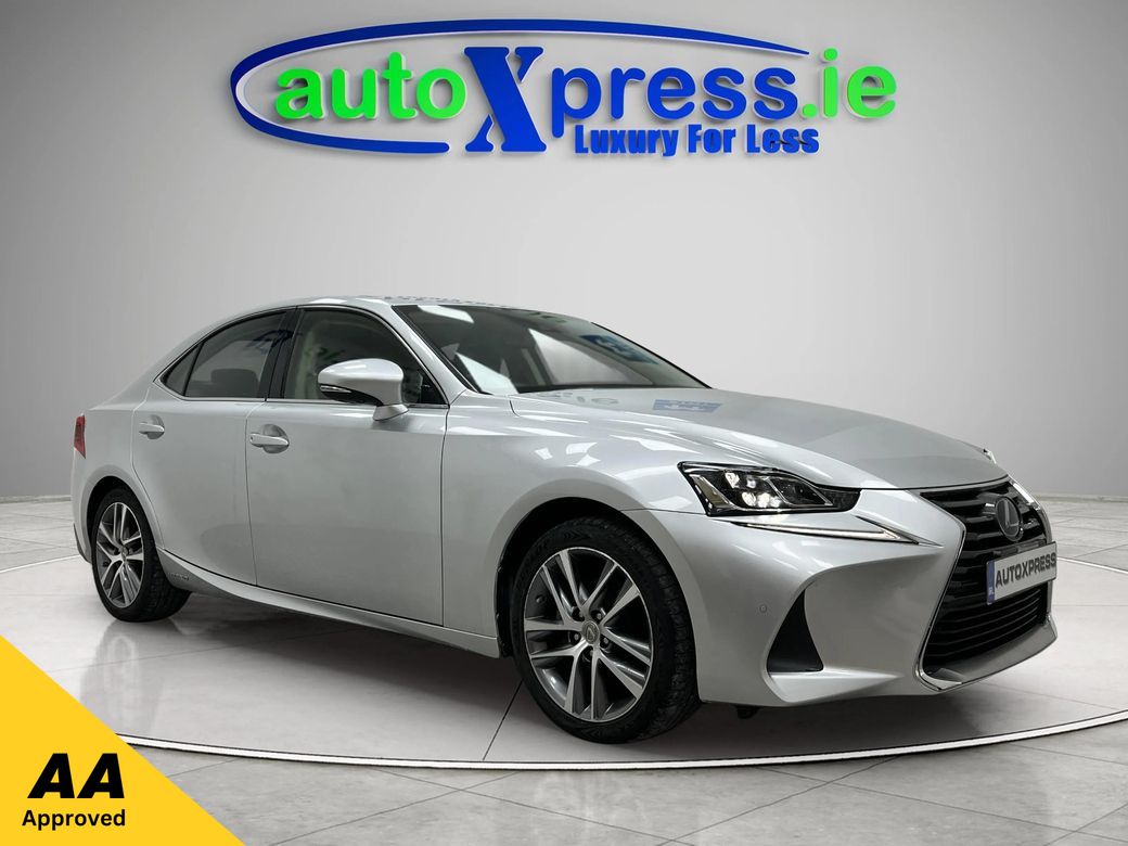 Image for 2019 Lexus IS 300h Hybrid VERSION L, Reversing camera 
