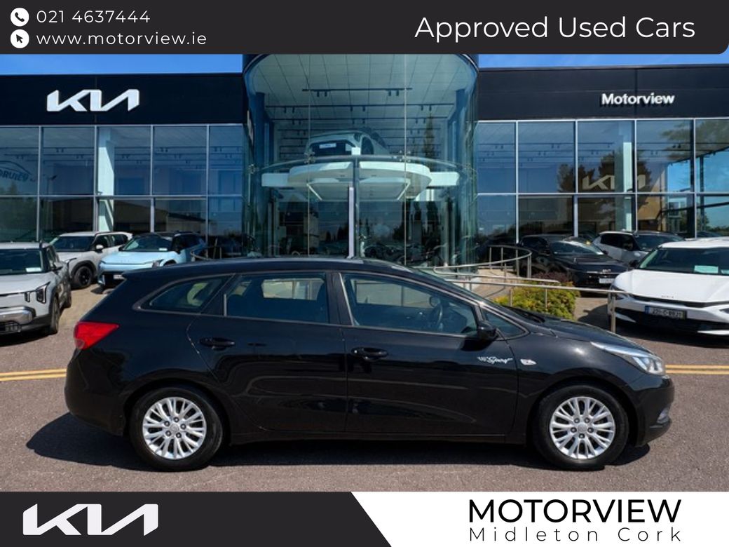 Image for 2013 Kia Ceed SW CRDI Excellent Condition! BLUETOOTH AIR CON, Six speed transmission, Rear Parking Sensors, Multi-Function Steering Wheel
