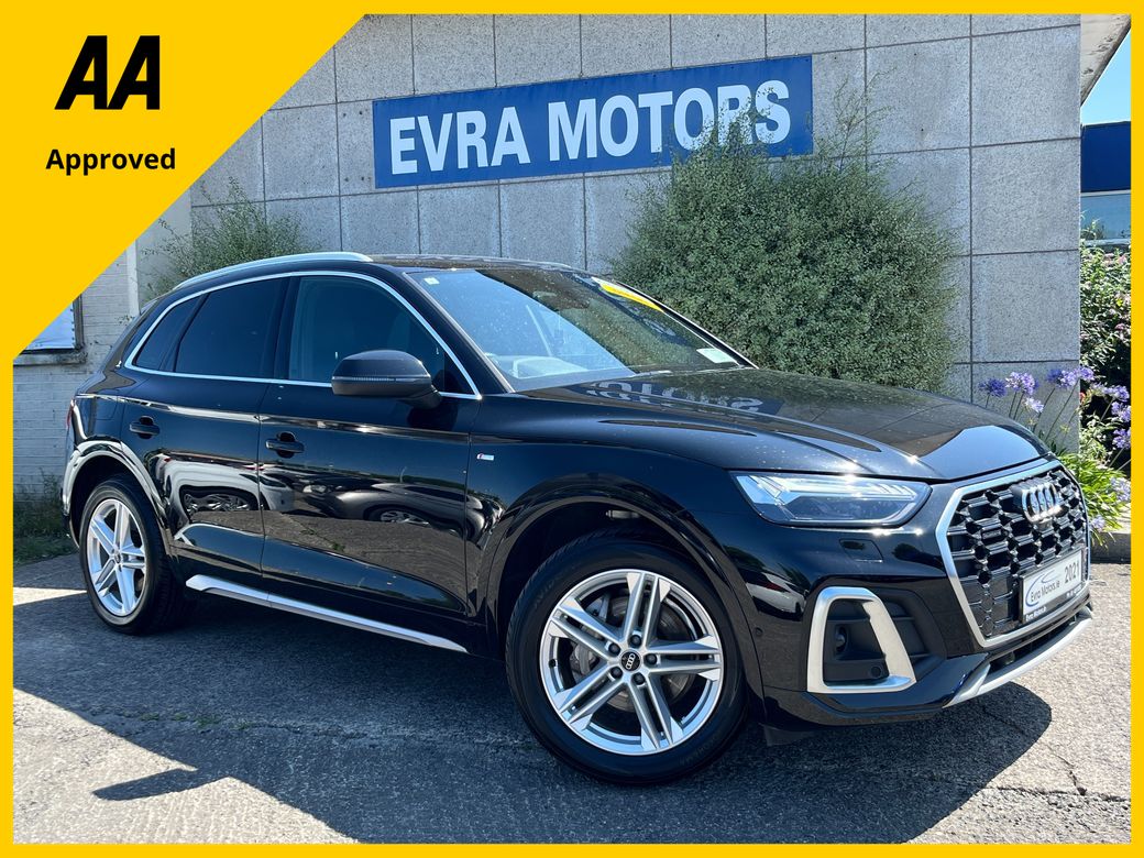 Image for 2021 Audi Q5 S-LINE QUATTRO AUTOMATIC 40TDI 2.0 DIESEL //HIGH SPEC//HALF LEATHER HEATED ELECTRIC SEATS//KEYLESS ENTRY//ADAPTIVE CRUISE CONTROL//REVERSE CAMERA//