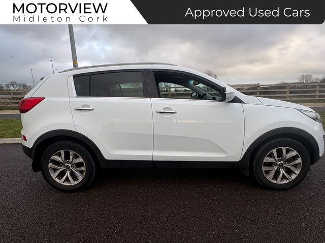 Image for 2015 Kia Sportage 1.7 EXL 4DR, Rear Parking Sensors, Reversing Camera, Multi-Function Steering Wheel, Air Conditioning, Alloy Wheels, 