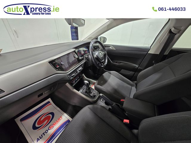 Image for 2018 Volkswagen Polo 1.0 TSI Automatic, Reversing camera