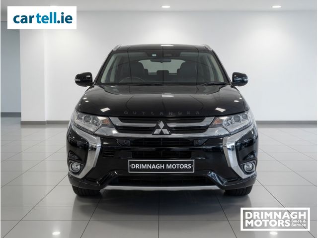 Image for 2018 Mitsubishi Outlander 2, 0 GX3H 4 wheel drive plug in hybrid 