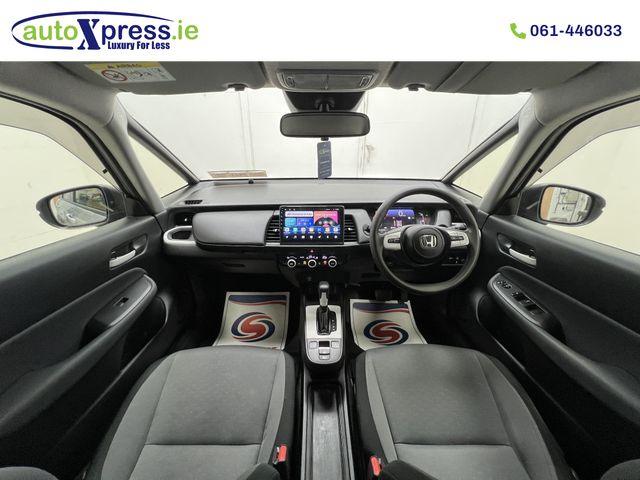 Image for 2020 Honda Fit 1.5 E:HEV BASIC Automatic, Reversing camera