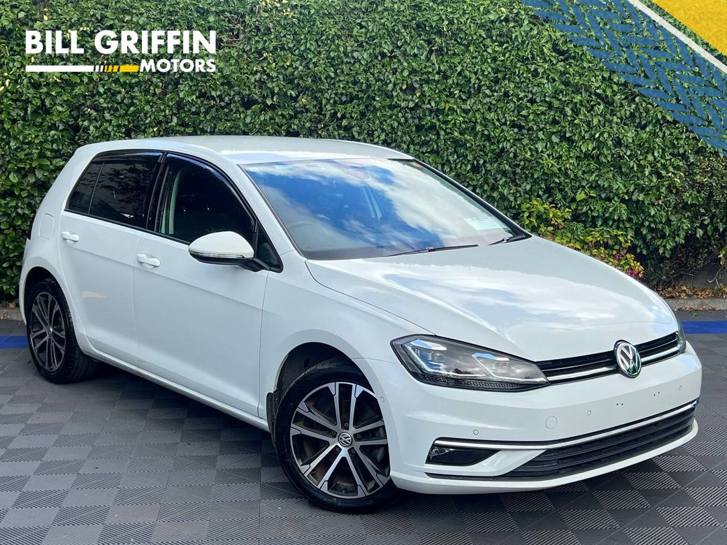 Image for 2021 Volkswagen Golf COMFORTLINE 1.2 TSI AUTO // APPLE CARPLAY/ANDROID AUTO // REVERSE CAMERA // SERVICE HISTORY