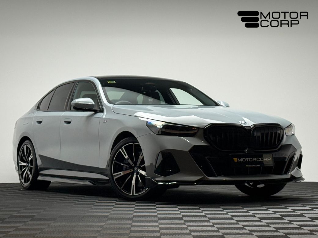 Image for 2024 BMW 5 Series 550E M SPORT PRO XDRIVE
