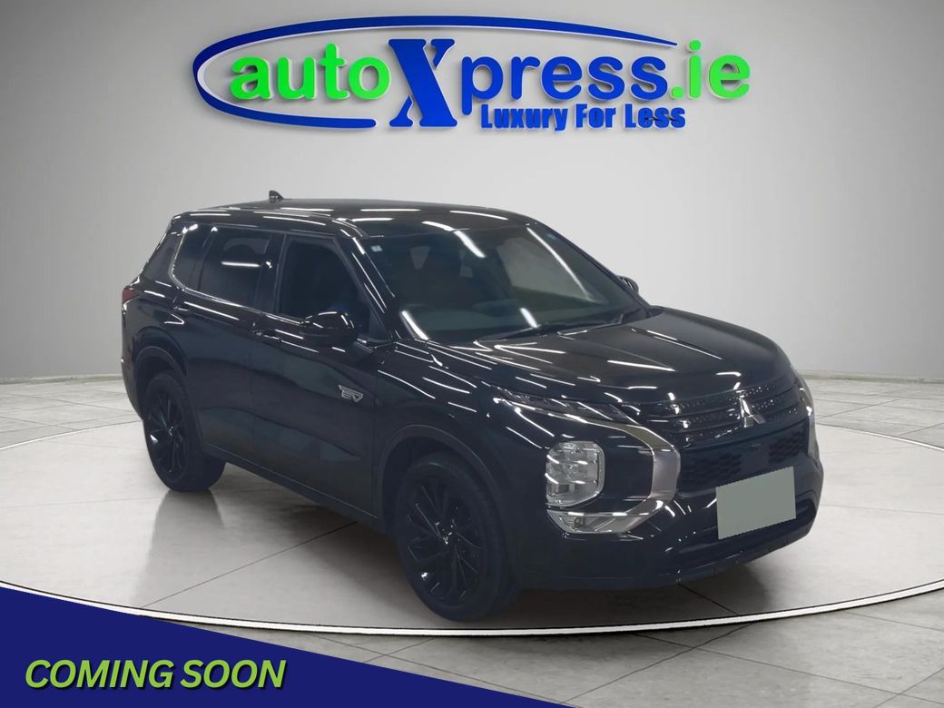 Image for 2023 Mitsubishi Outlander PHEV 4WD BLACK EDITION, Low mileage, Reversing camera
