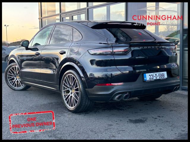 Image for 2022 Porsche Cayenne Coupe 3.0 V6 e-hybrid 