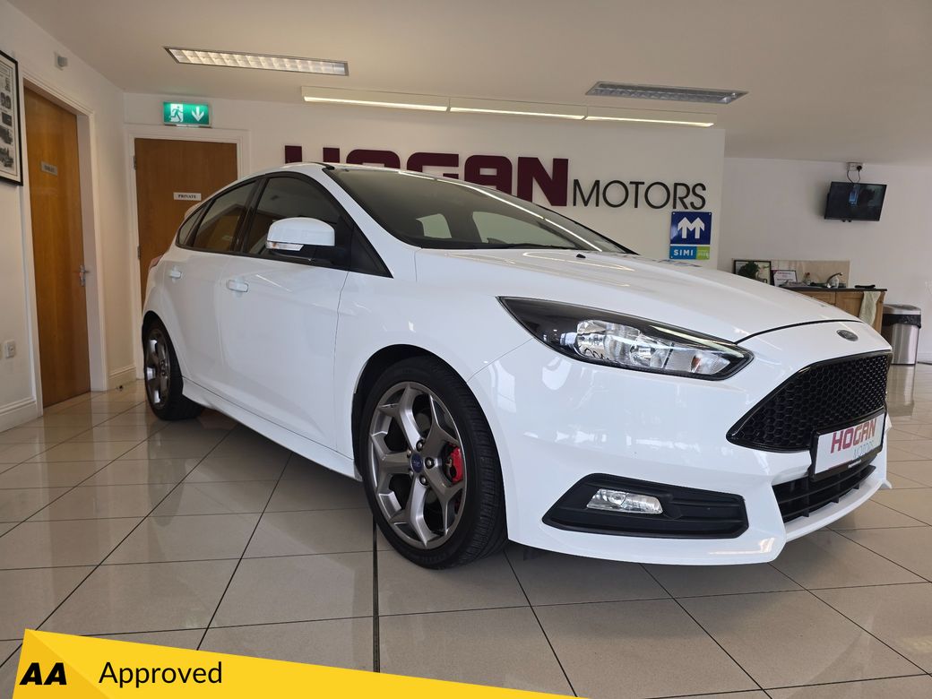 Image for 2016 Ford Focus * Jan 2026 Pricing * ST2 2.0 250PS 5DR H/B