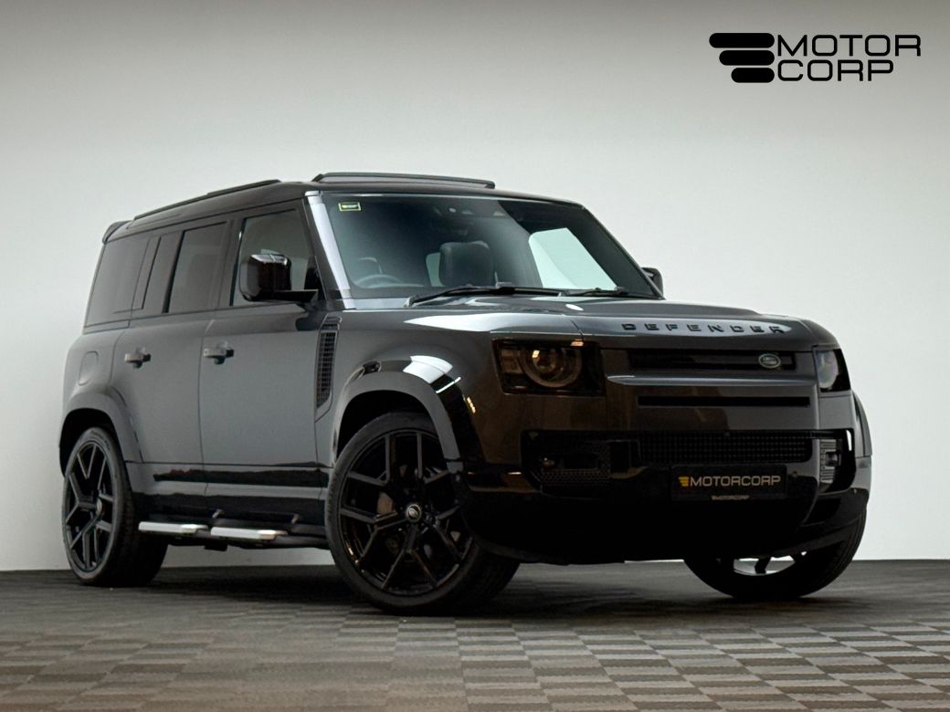Image for 2024 Land Rover Defender HSE X-DYNAMIC 2.0 PHEV