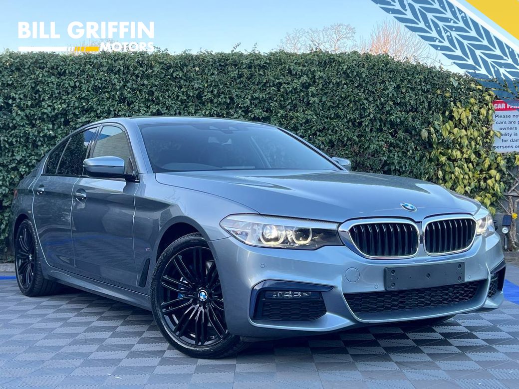 Image for 2019 BMW 5 Series 530e M-SPORT 2.0 HYBRID // LEATHER POWERED HEATED SEATS // 19" M-SPORT ALLOYS // REVERSE CAMERA